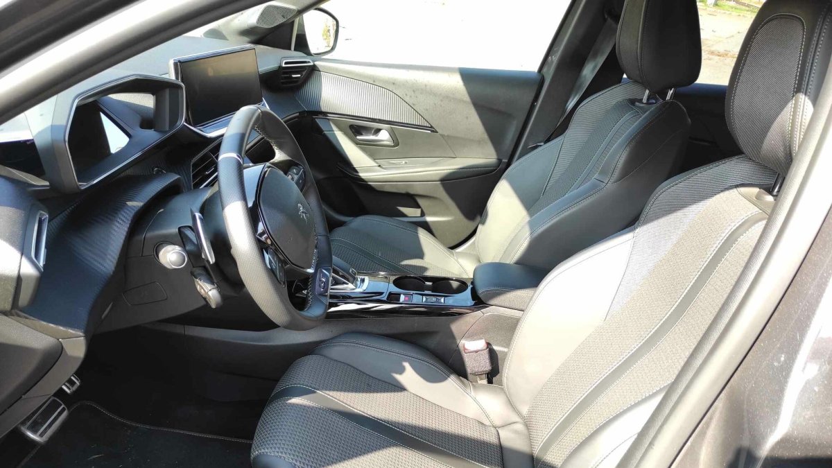 Peugeot 208 GT-Line 1,2 PureTech 130