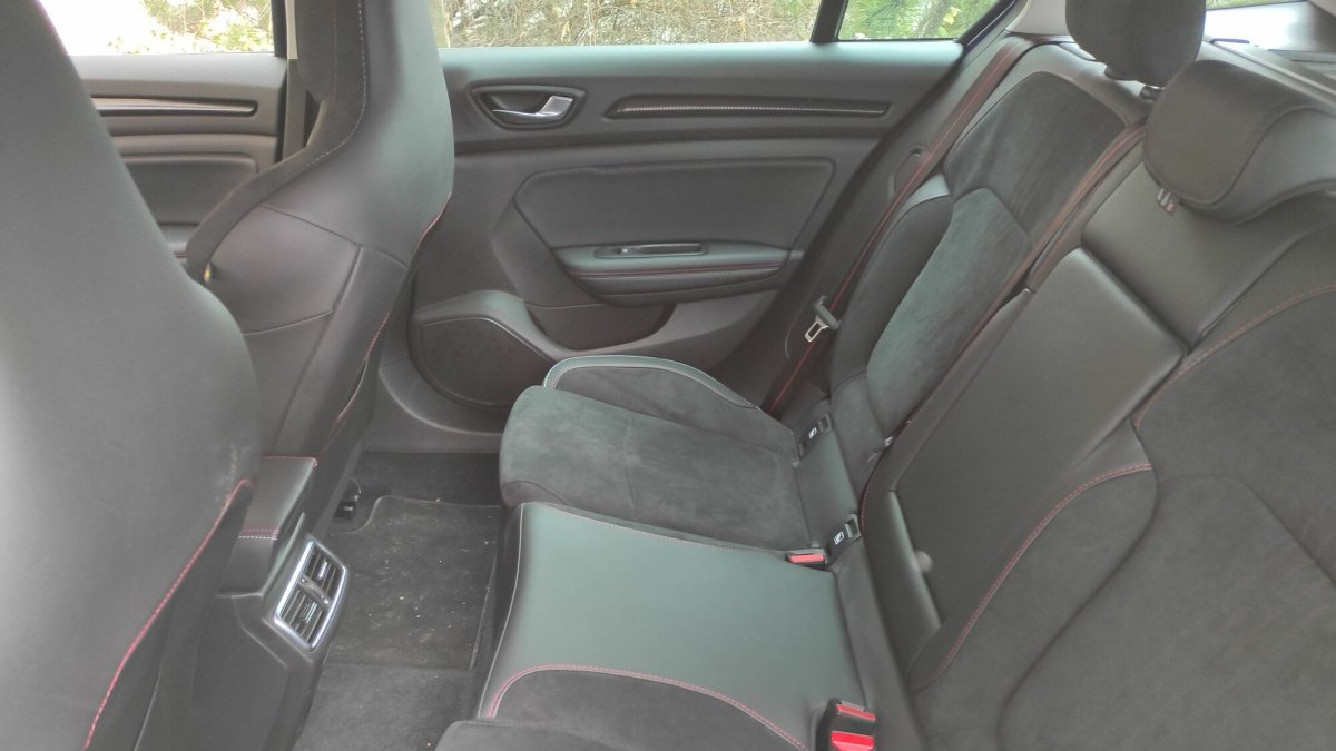 Renault Megane Grandtour R.S. Line TCe 160 EDC