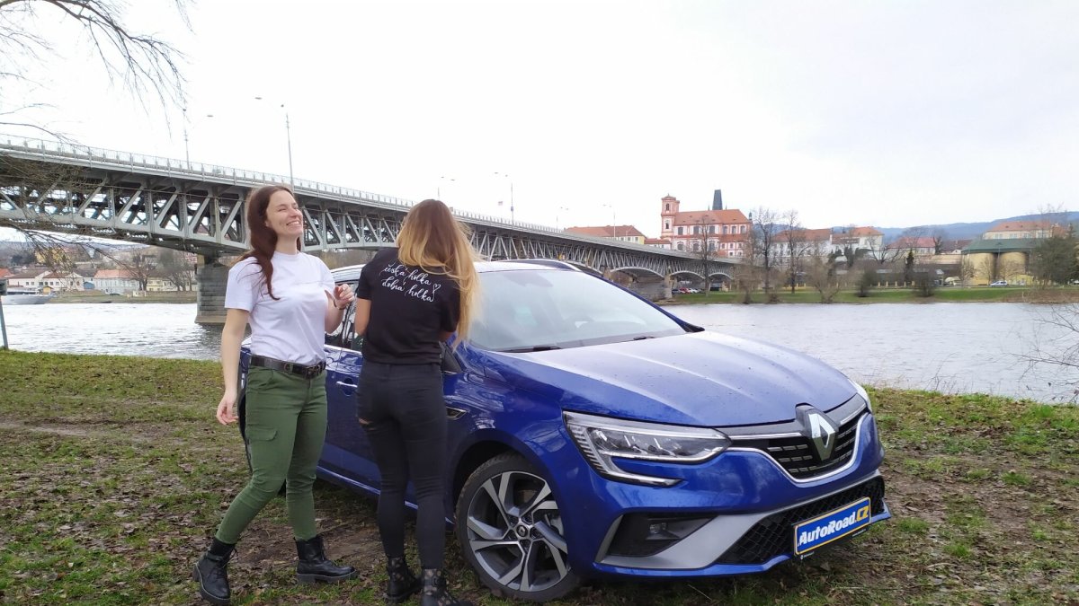 Česká holka dobrá holka