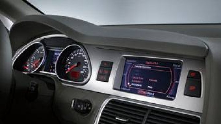 Q7