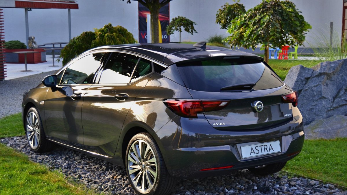 Opel Astra K