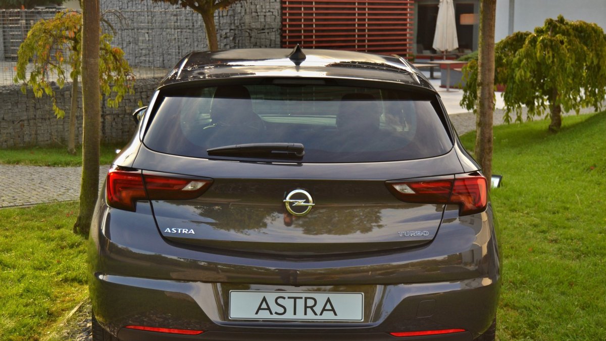 Opel Astra K