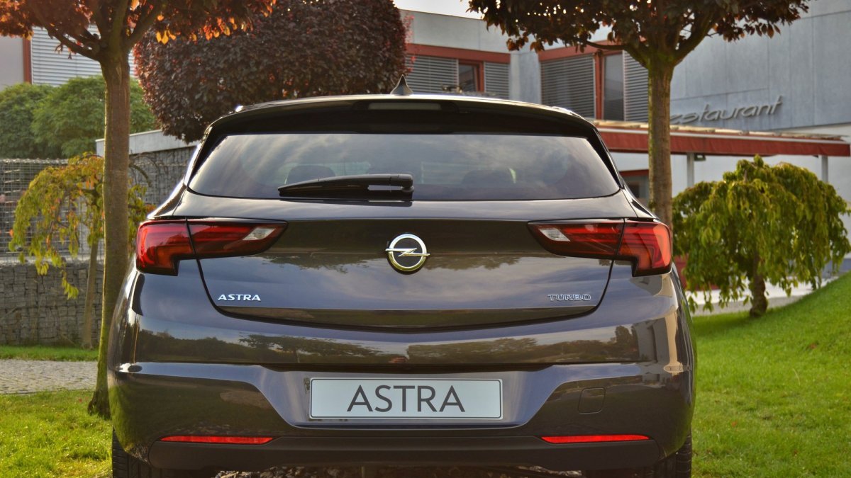 Opel Astra K