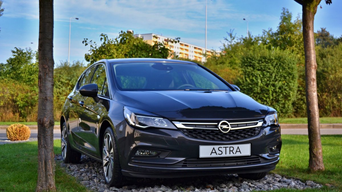 Opel Astra K