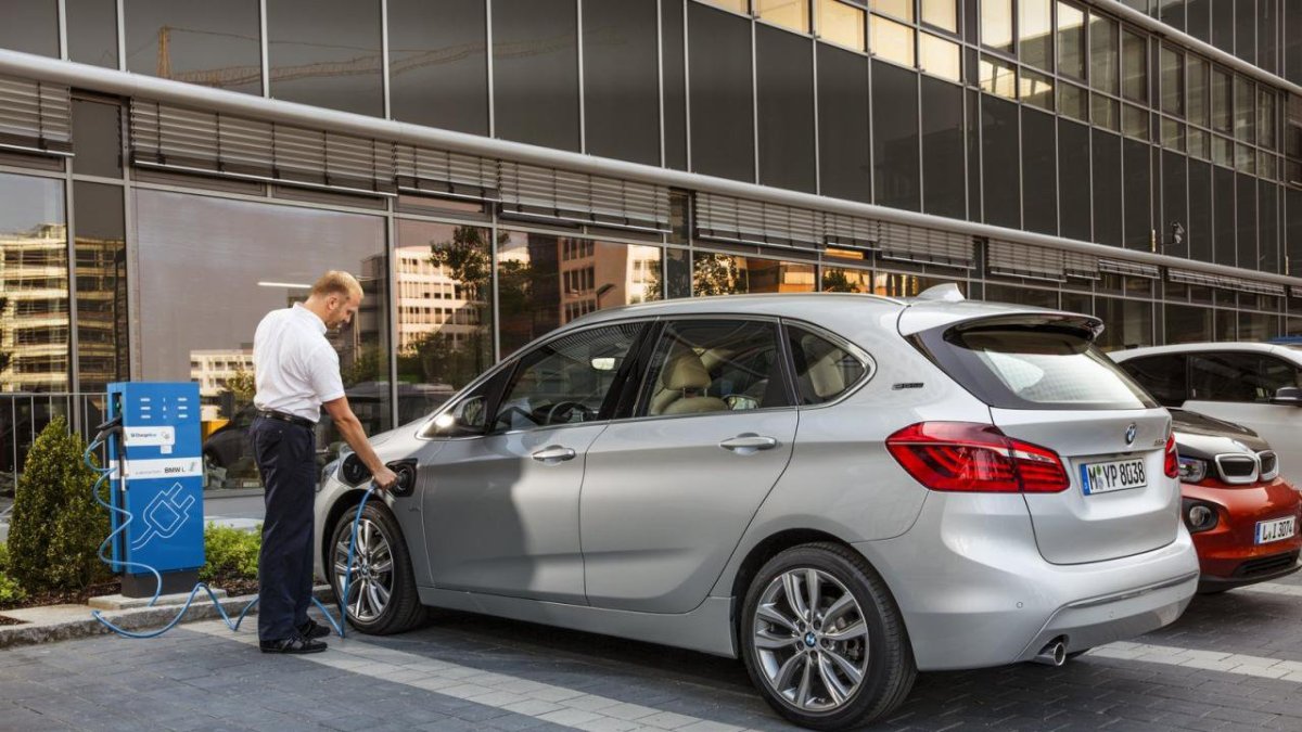 BMW 225xe Active Tourer