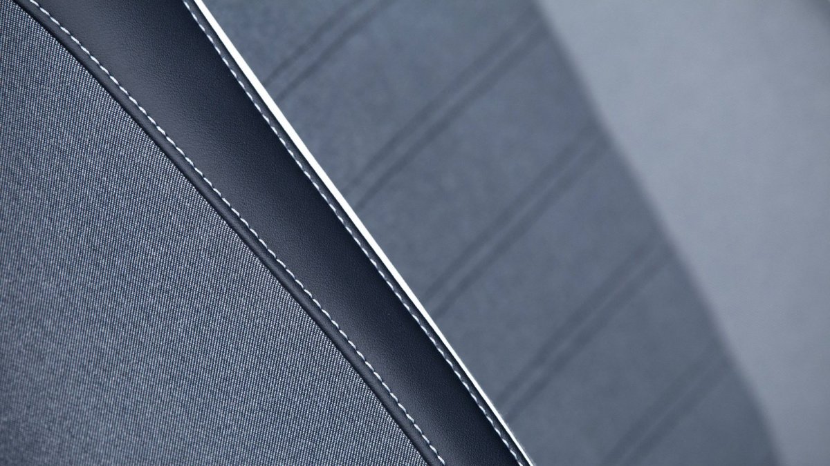 Čalounění sedadel připomíná džínovinu, Volkswagen Beetle Denim.