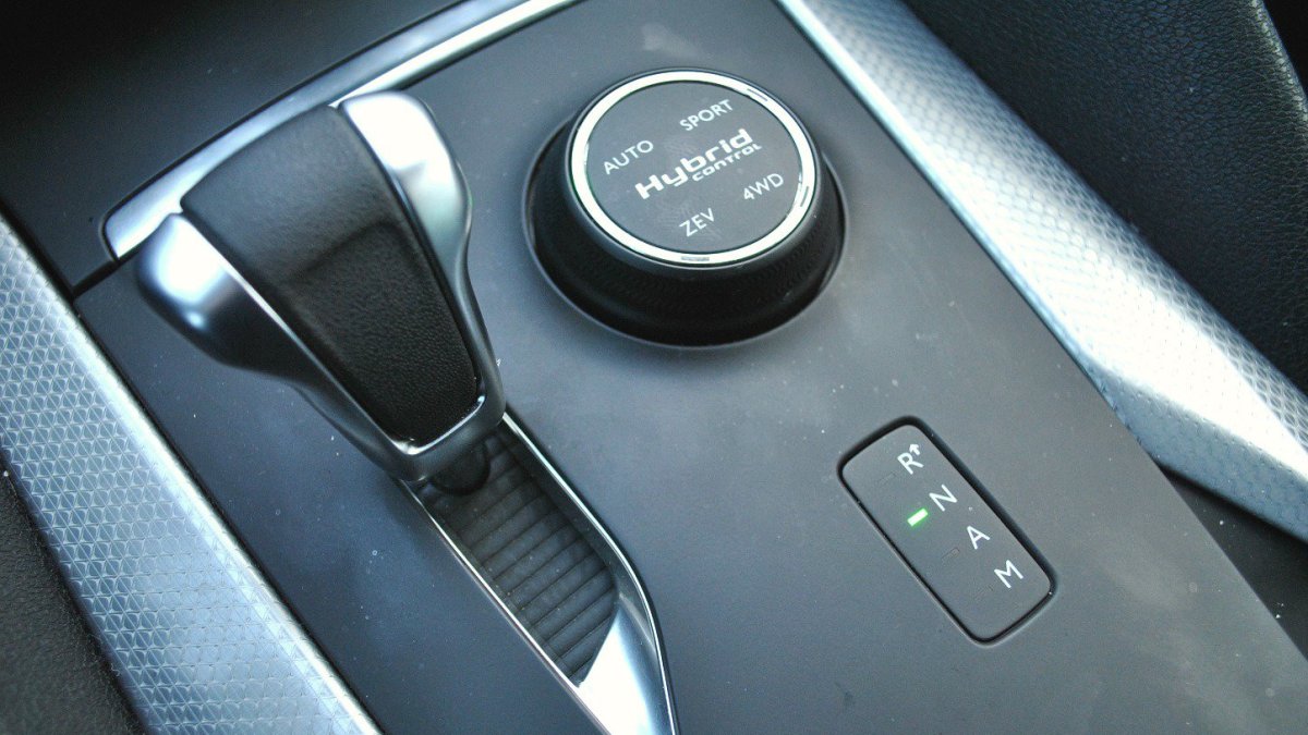 DS 5 Hybrid 4x4 (2015)