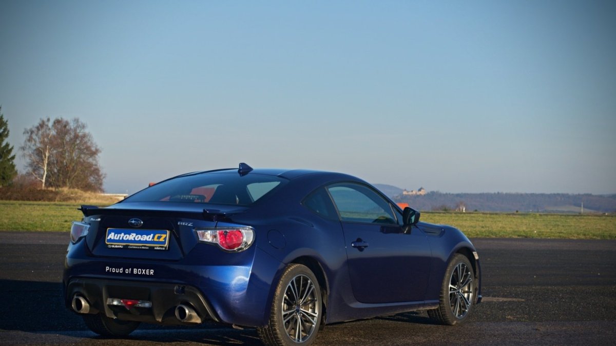 subaru brz