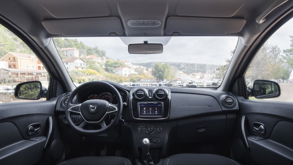 Dacia Logan &amp; Logan MCV přicházejí po faceliftu na český trh.