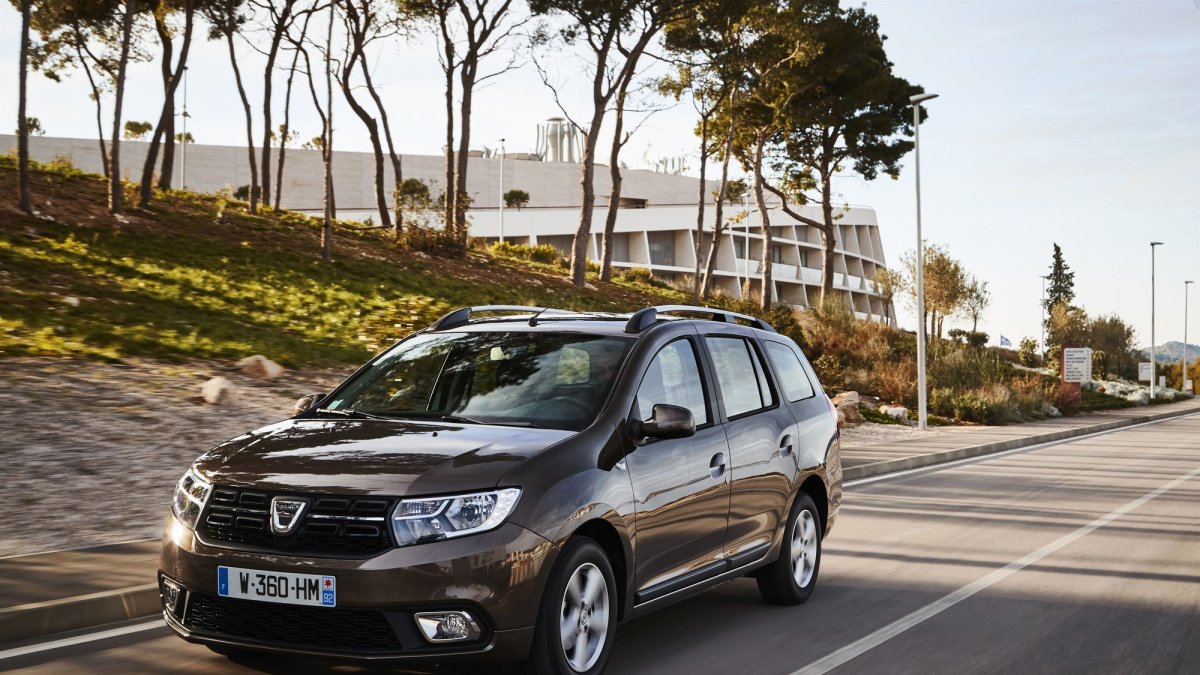 Dacia Logan &amp; Logan MCV přicházejí po faceliftu na český trh.