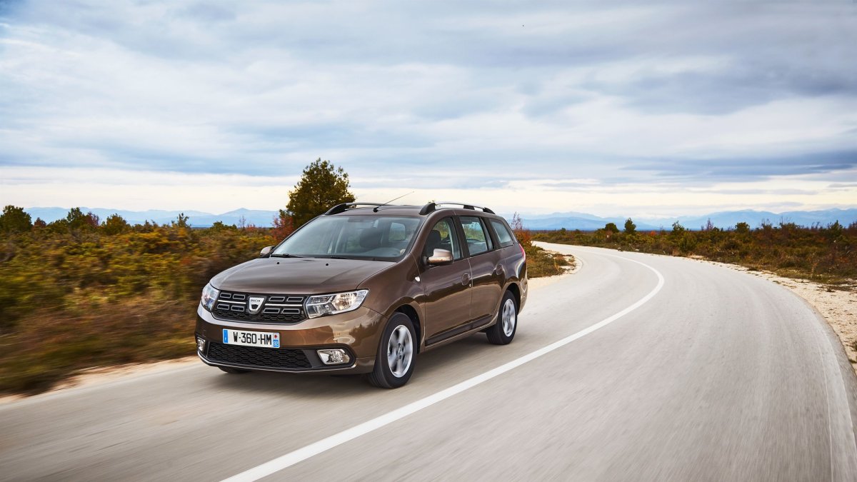 Dacia Logan &amp; Logan MCV přicházejí po faceliftu na český trh.