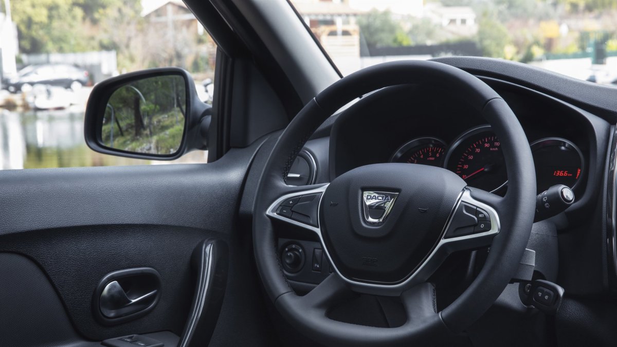 Dacia Logan &amp; Logan MCV přicházejí po faceliftu na český trh.