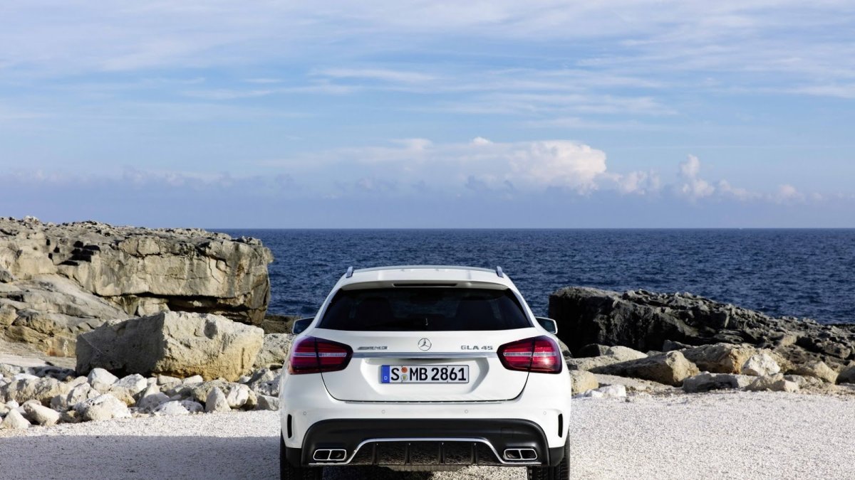 Mercedes-AMG GLA 45
