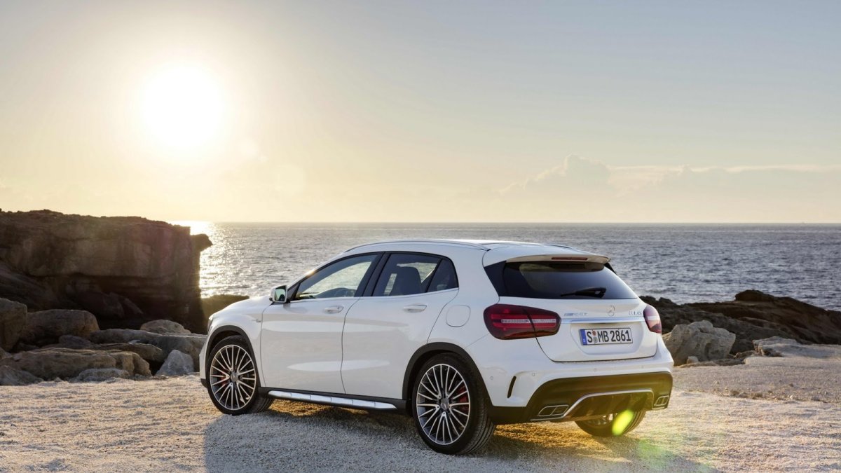 Mercedes-AMG GLA 45