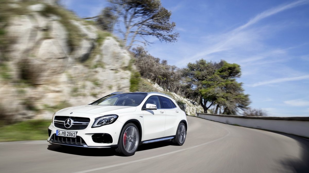 Mercedes-AMG GLA 45