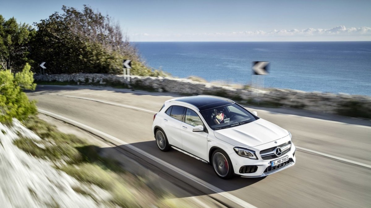 Mercedes-AMG GLA 45