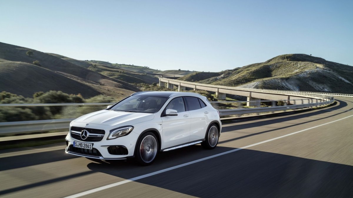 Mercedes-AMG GLA 45