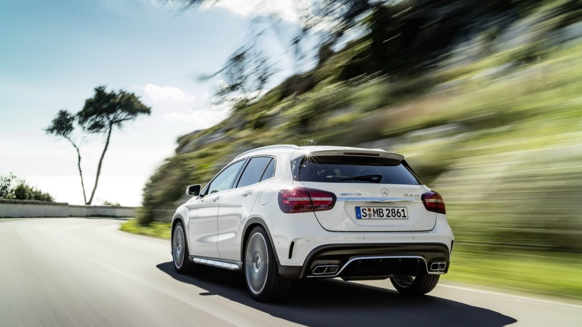 Mercedes-AMG GLA 45
