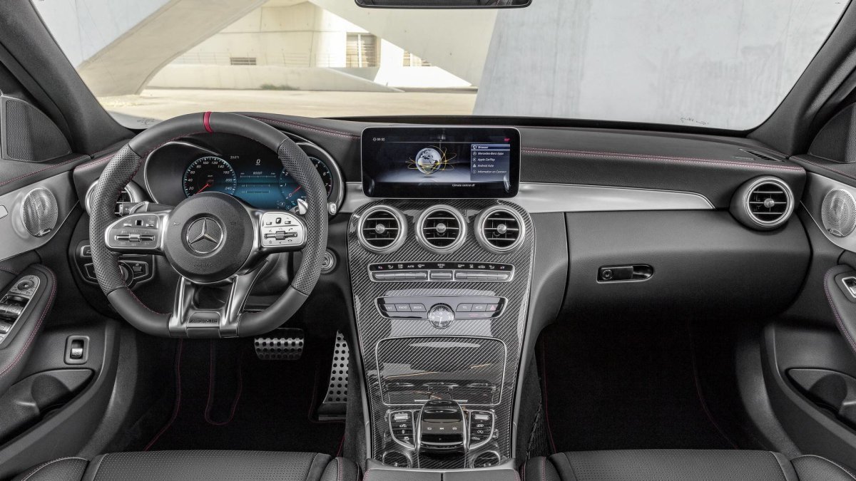 Mercedes-AMG C43