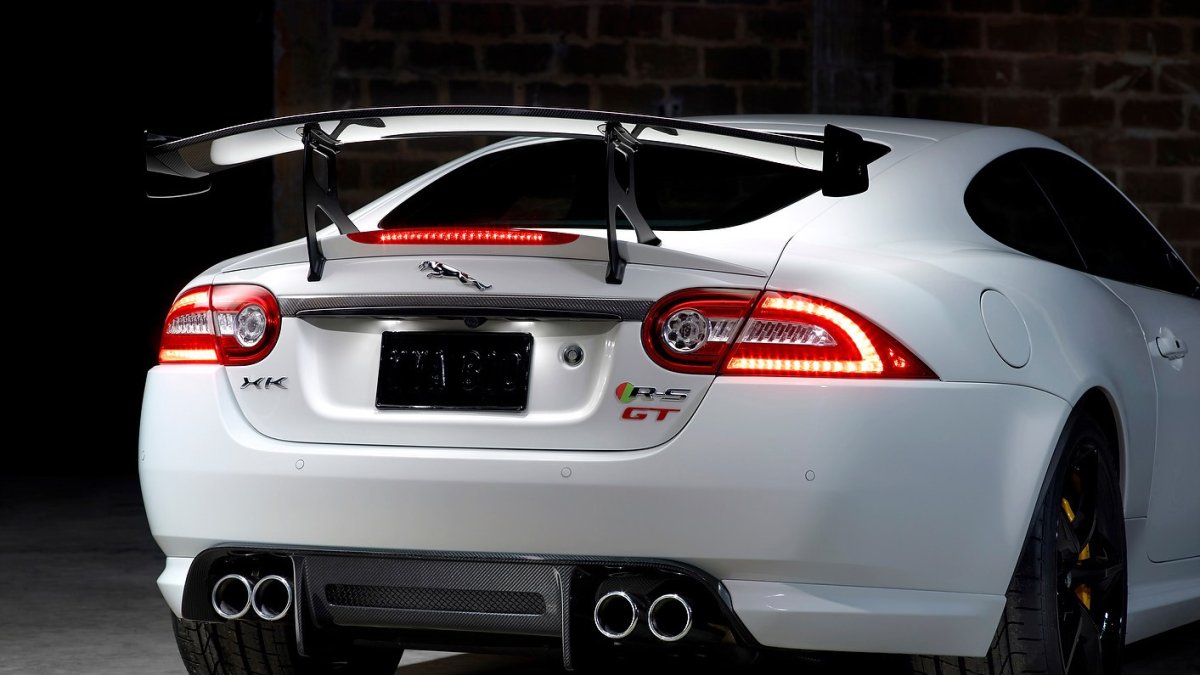 jaguar xkr-s gt