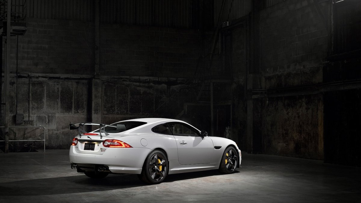 jaguar xkr-s gt