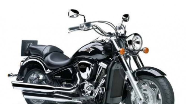 Bourák od Kawasaki VN2000