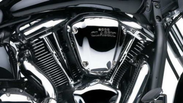 Bourák od Kawasaki VN2000