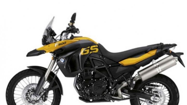 BMW posílil nižší enduro o F800GS