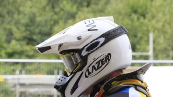 Výrobce motocyklových helem LAZER 