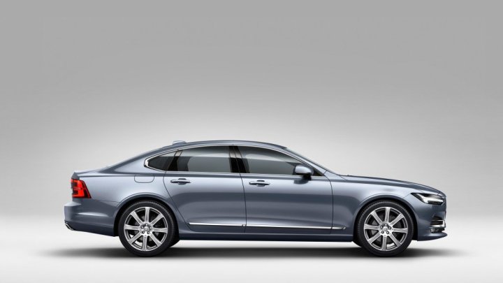 Volvo S90 T6