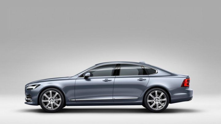 Volvo S90 T6