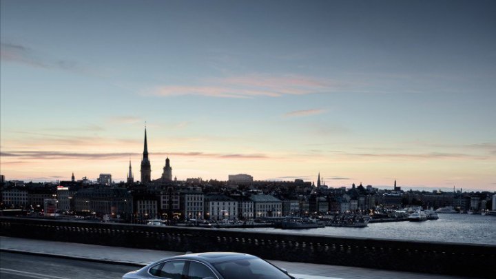 Volvo S90 T6