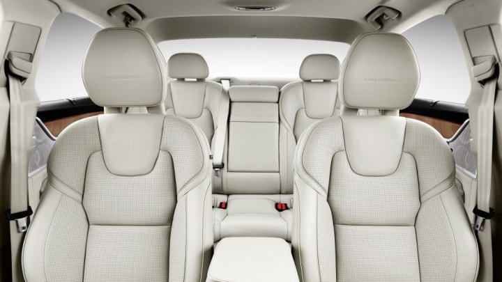 Volvo S90 T6