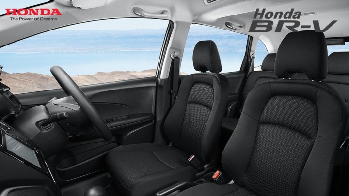 Sedadla vypadají pohodlně, Honda BR-V.