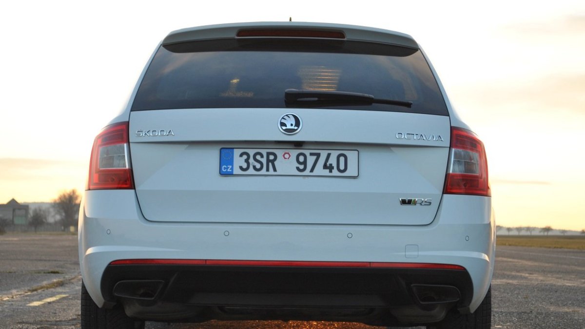 Škoda Octavia Combi RS230