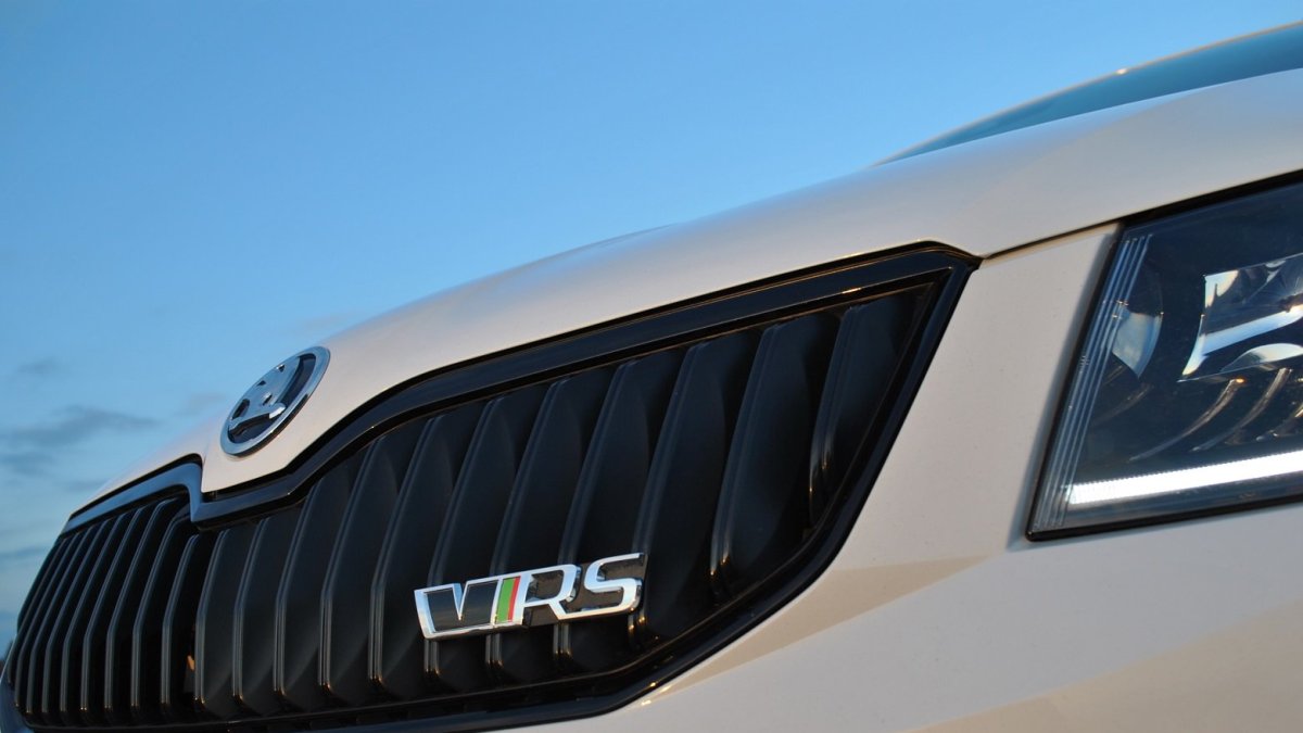 Škoda Octavia Combi RS230