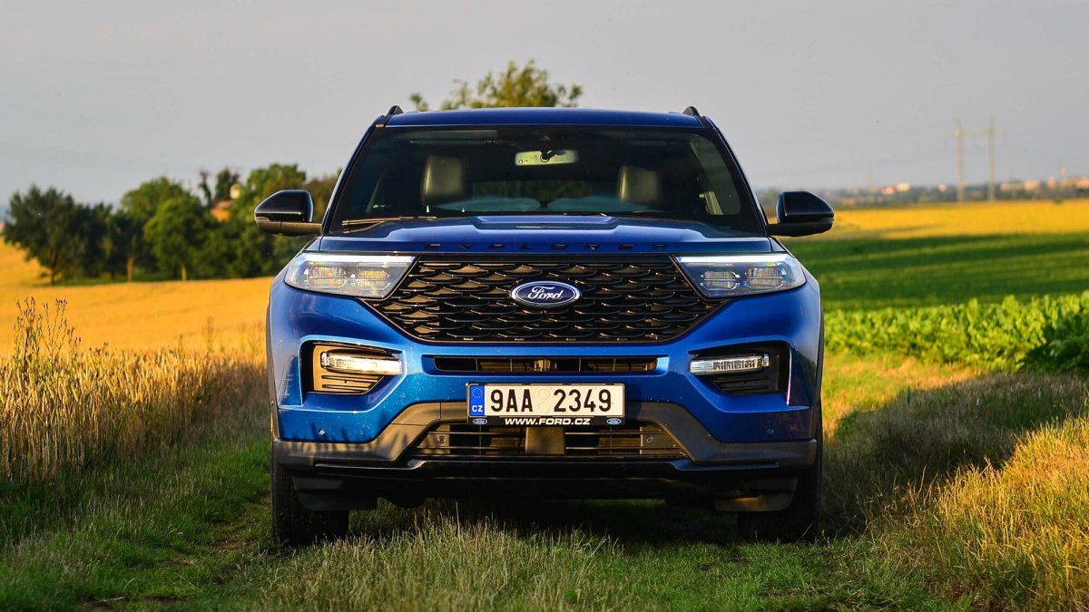 Ford Explorer ST-line