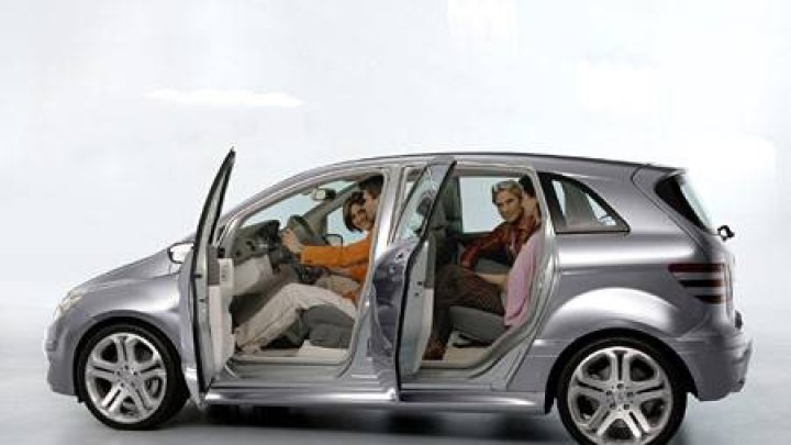 Compact Sports Tourer Vision B