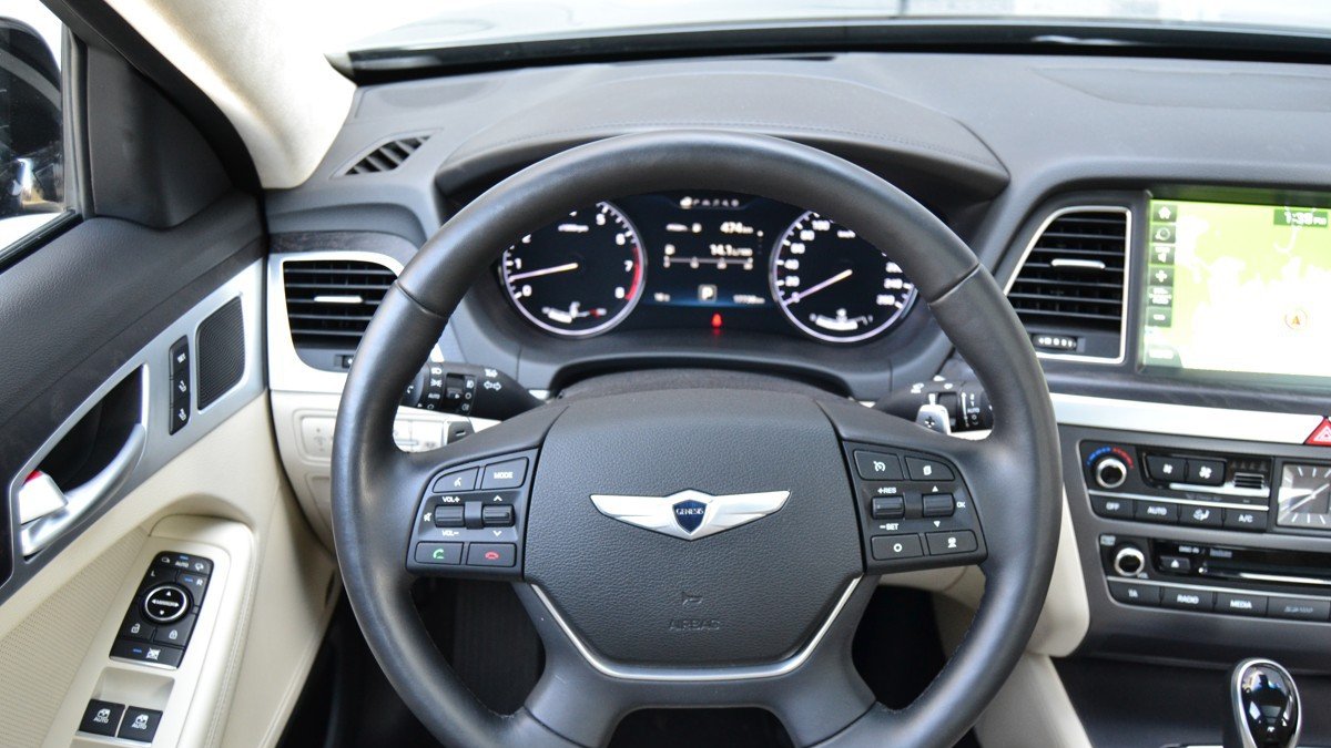 TEST: Hyundai Genesis 3.8 GDI V6 - překvapivý ano, bezchybný nikoliv