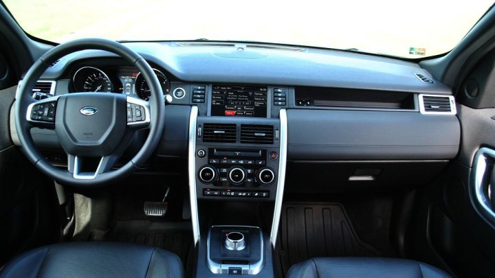Land Rover Discovery Sport HSE