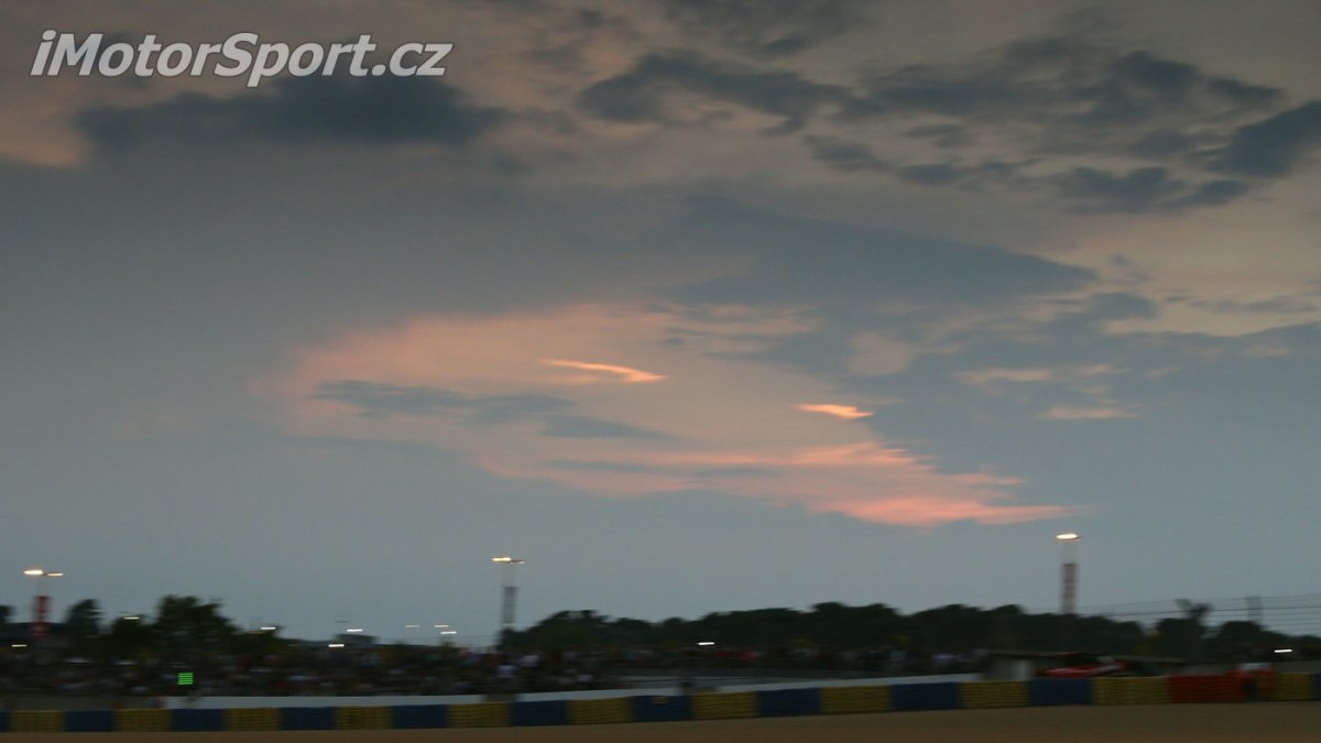 24hodin LeMans 2015, Audi R18 e-tron quattro