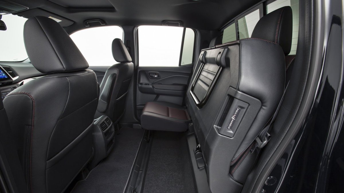 Nová Honda Ridgeline nabídne velmi propracovanou ložnou plochu.