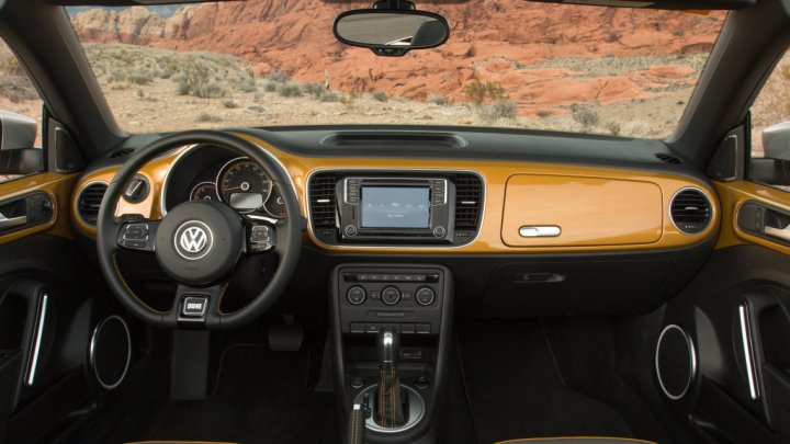Volkswagen Beetle Dune přichází na český trh.