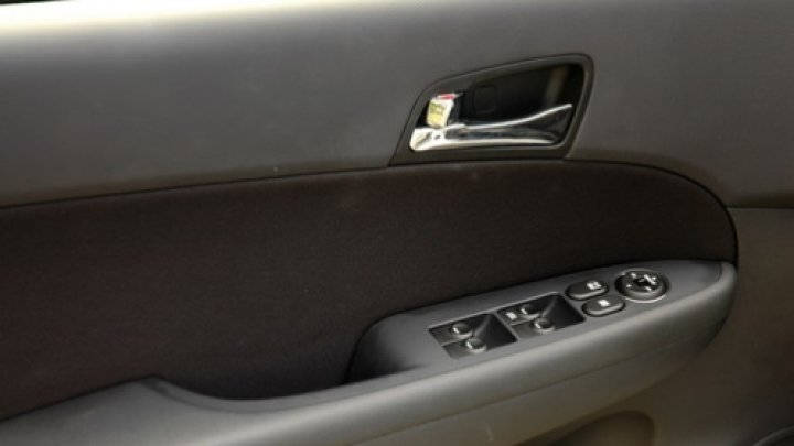 i30