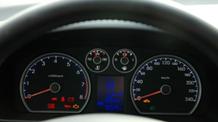 i30