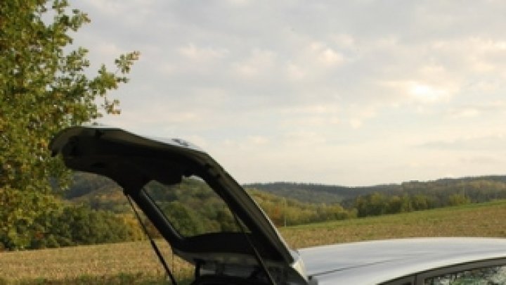 i30