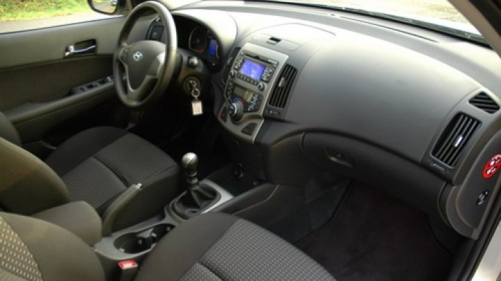 i30