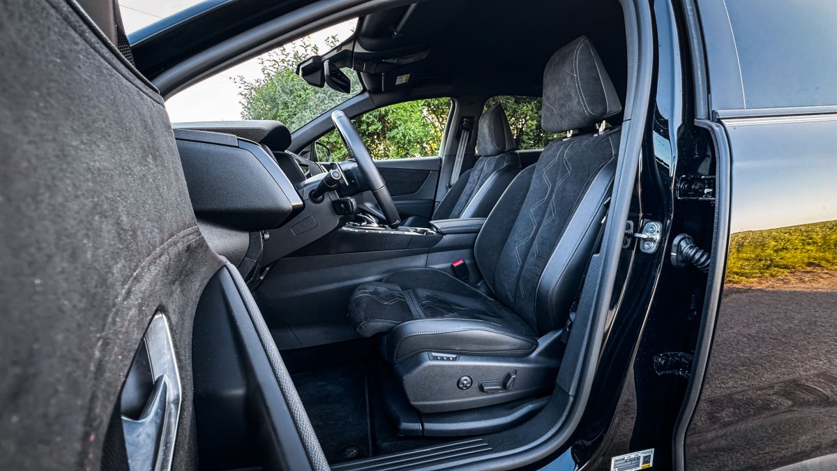 DS 7 PHEV 300 AWD Edition France