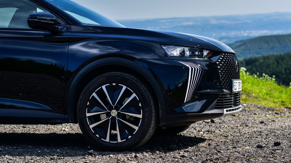 DS 7 PHEV 300 AWD Edition France
