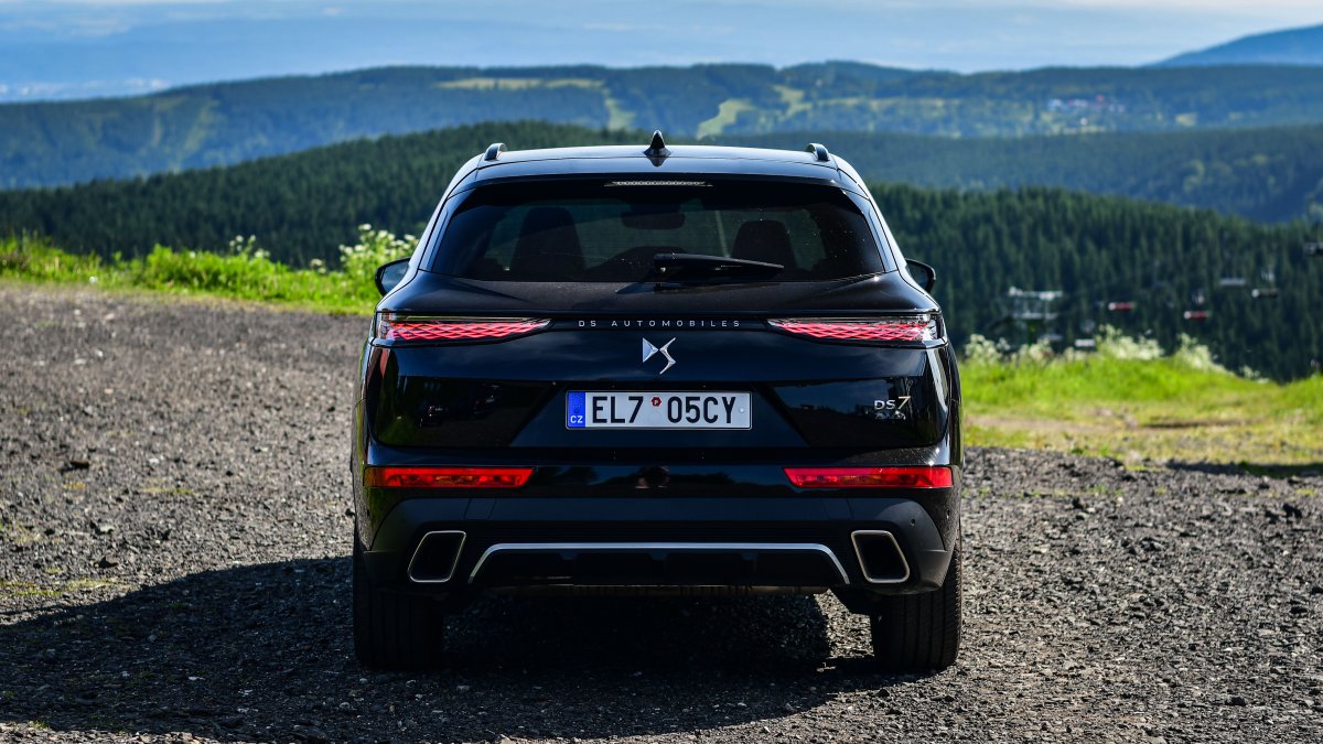 DS 7 PHEV 300 AWD Edition France